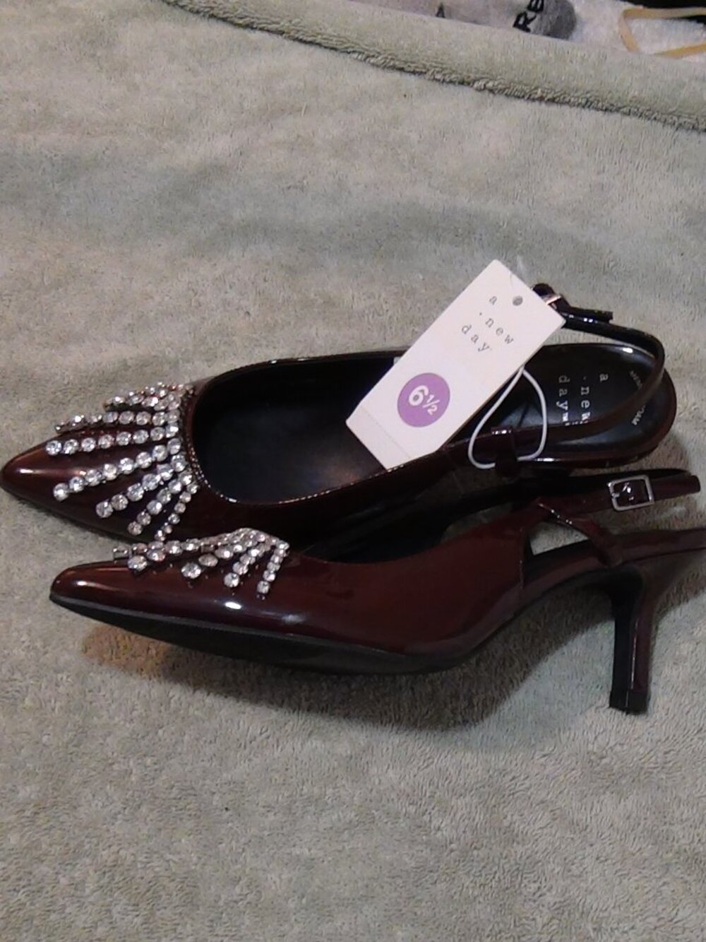 Women’s 2.75 "Serafina Stileto Heels Studded Pointed Toe A New Day 6.5 Burgundy